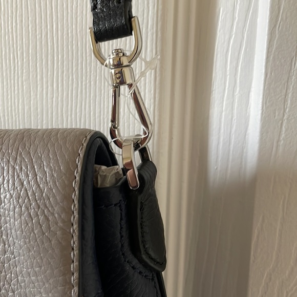 NEW Kate Spade Polly grey and navy cross body with zipped flap - Picture 3 of 13